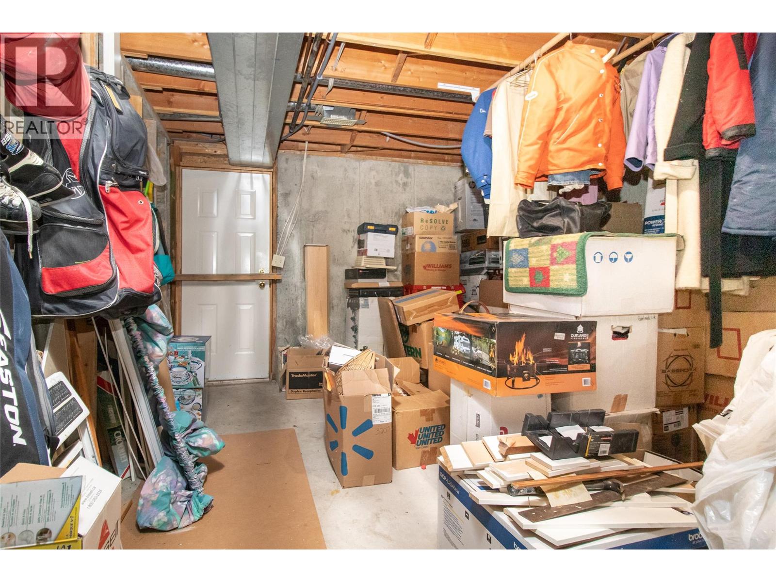 3855 Tillicum Court - 29