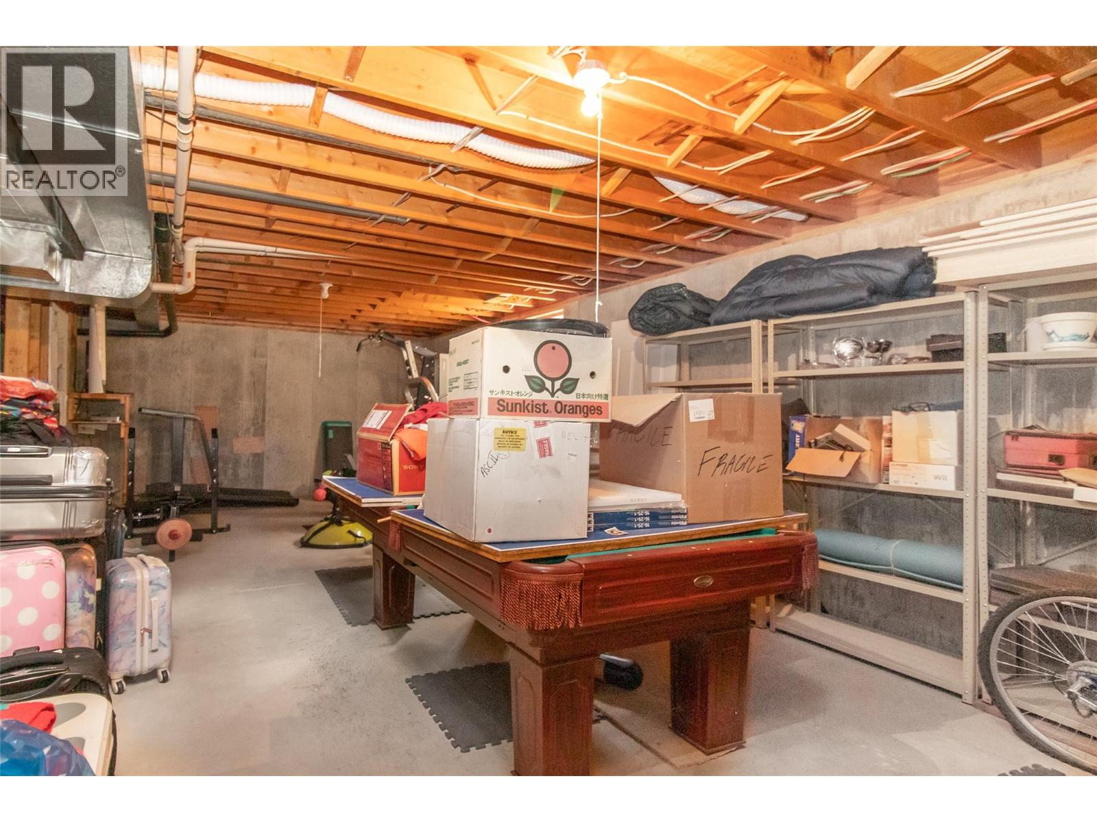 3855 Tillicum Court - 32