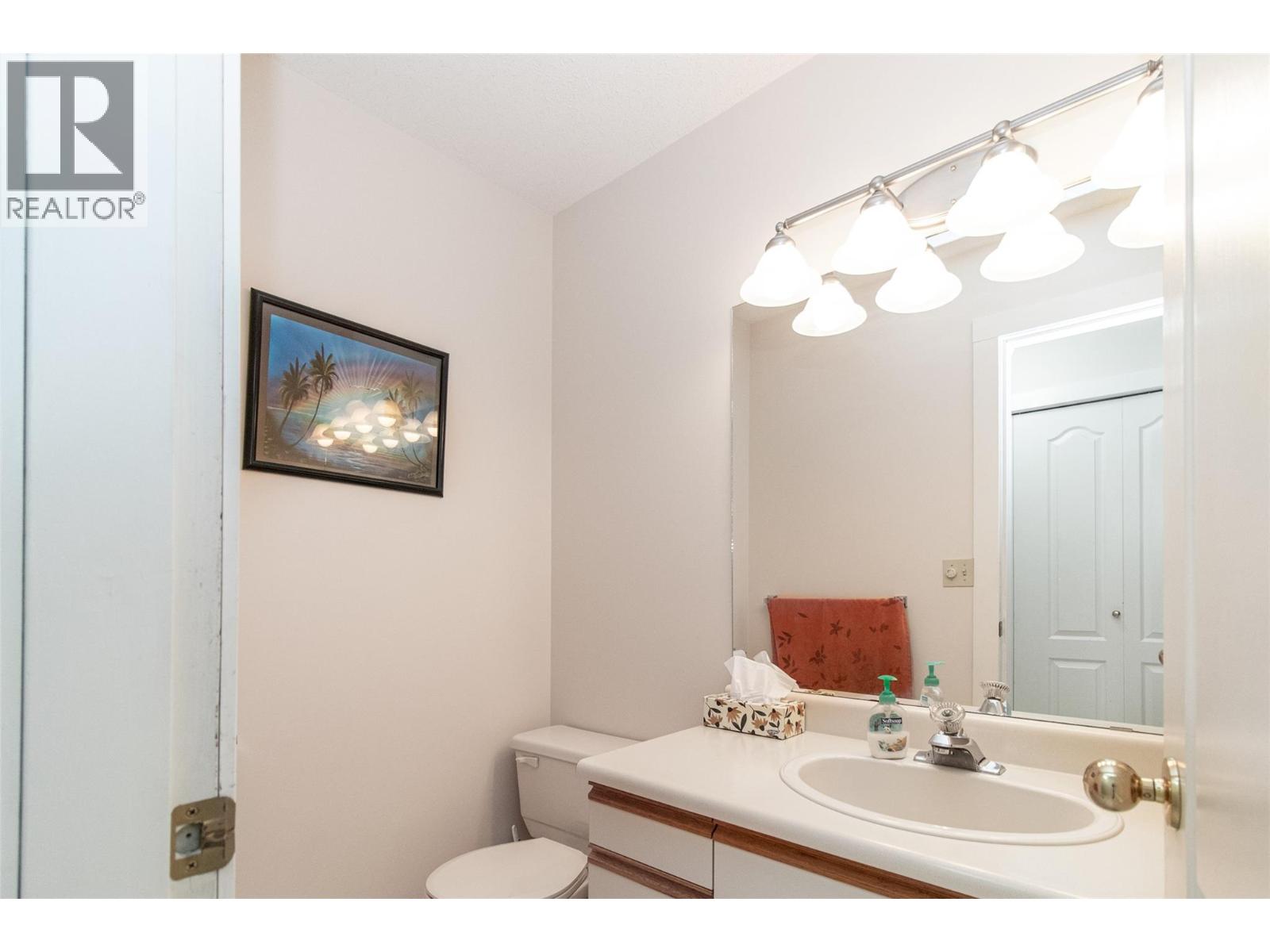 3855 Tillicum Court - 21