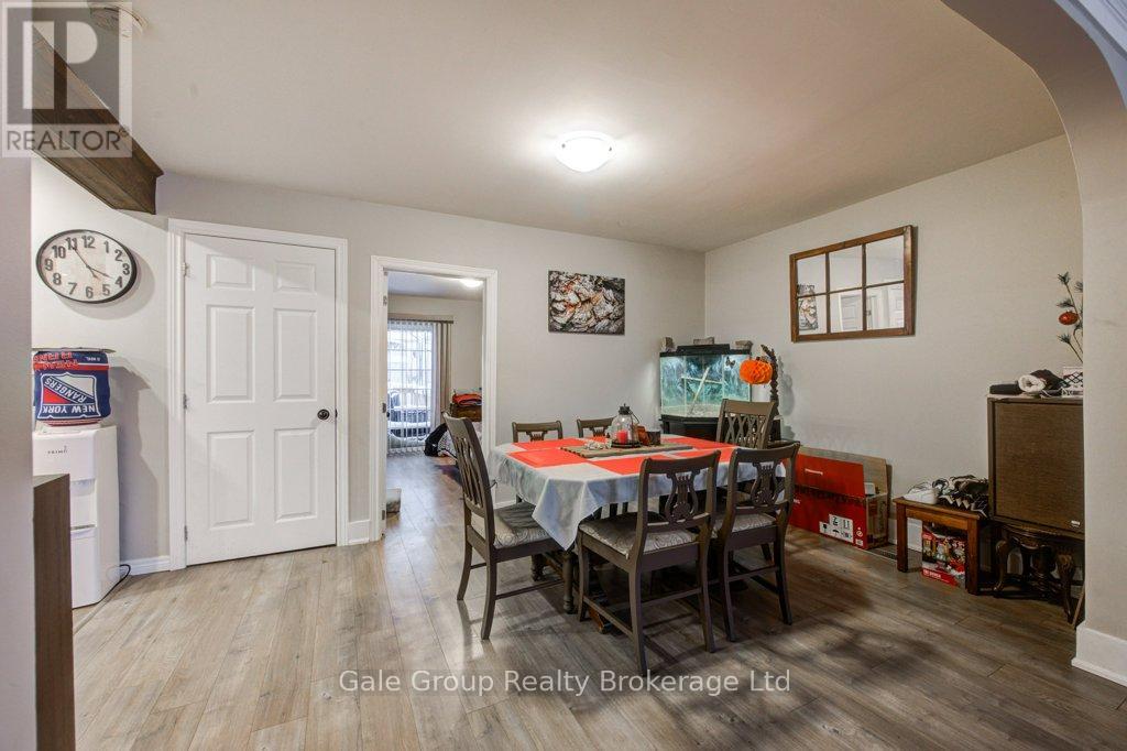 20 TEEPLE STREET - 22