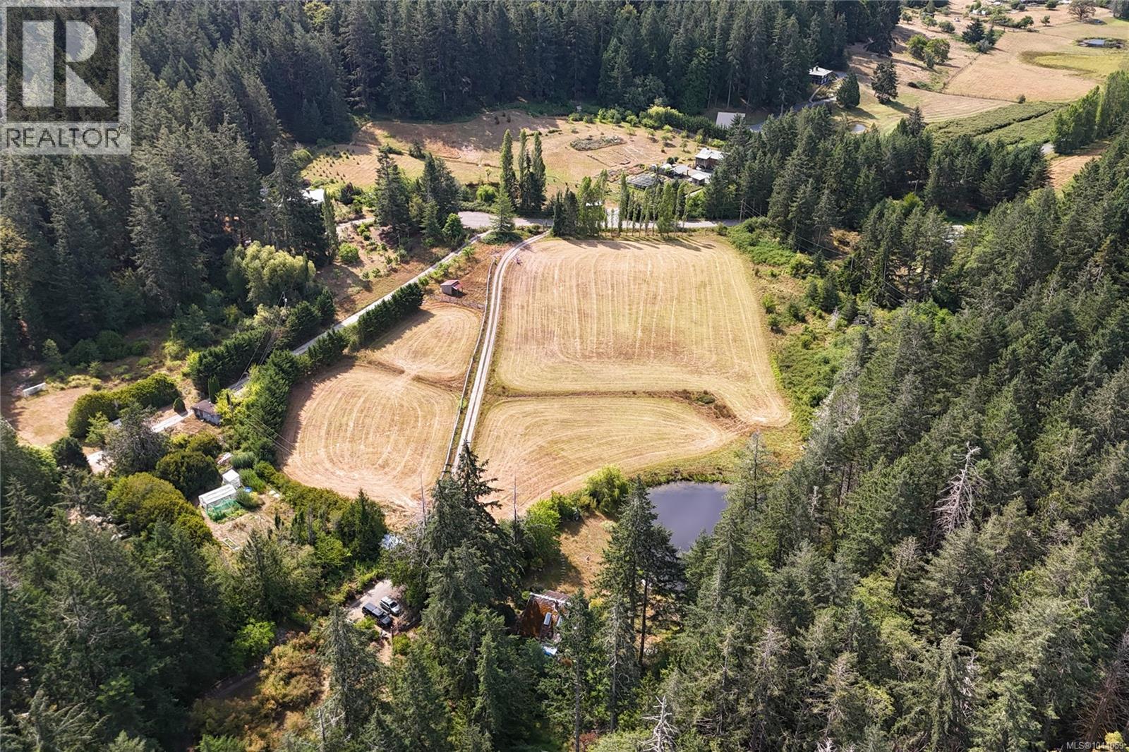 190 McLennan Dr - 7
