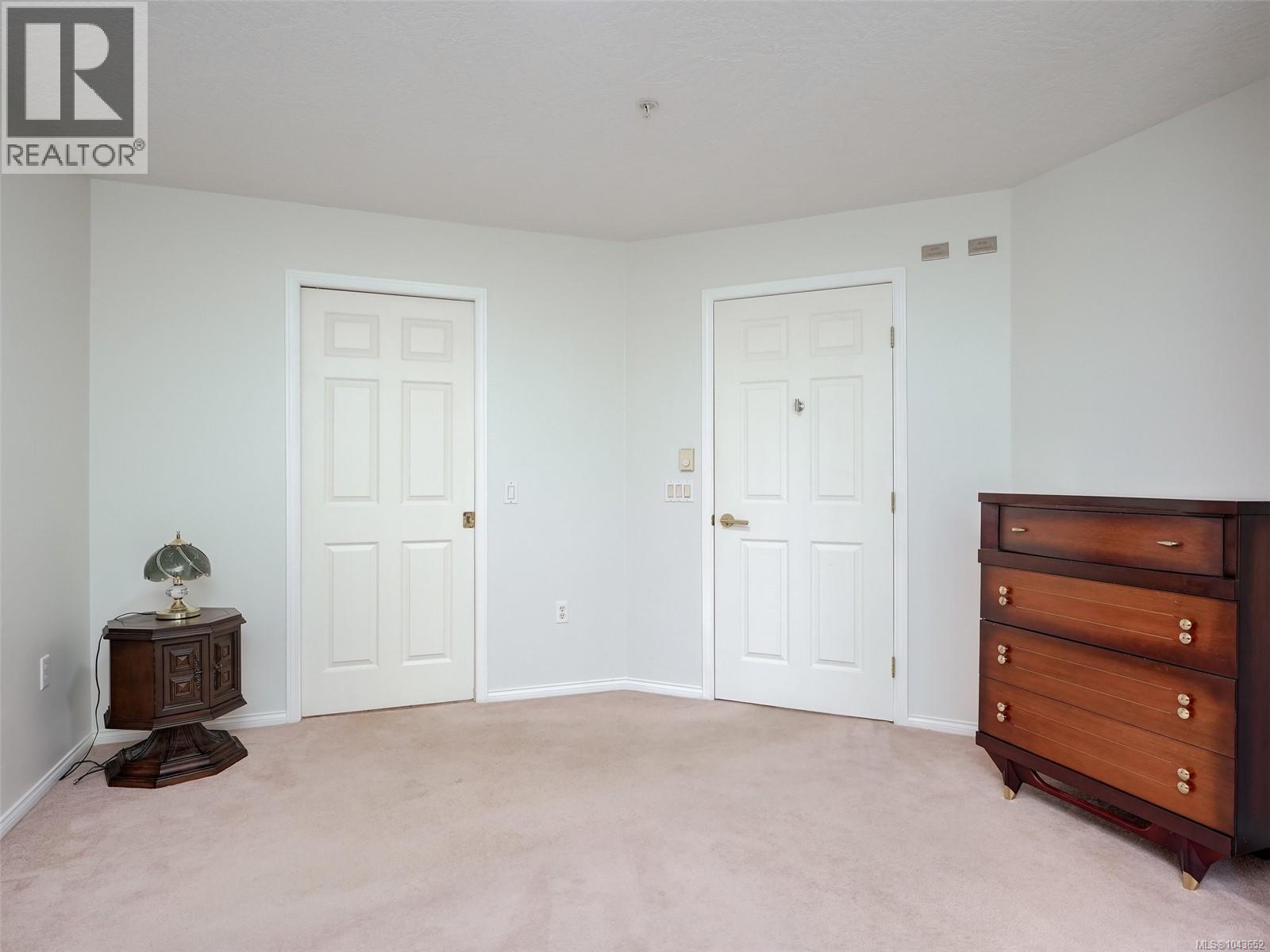 #304 1485 Garnet Rd - 11