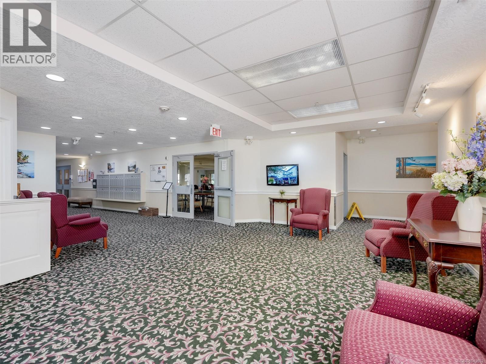 #304 1485 Garnet Rd - 25