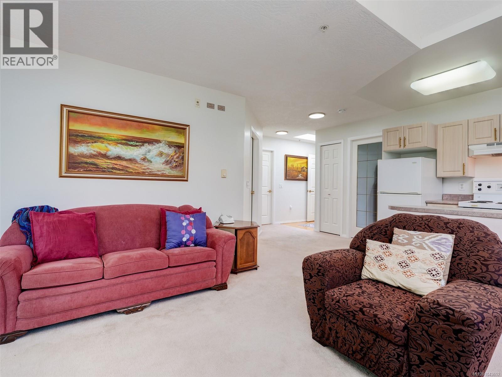 #304 1485 Garnet Rd - 5