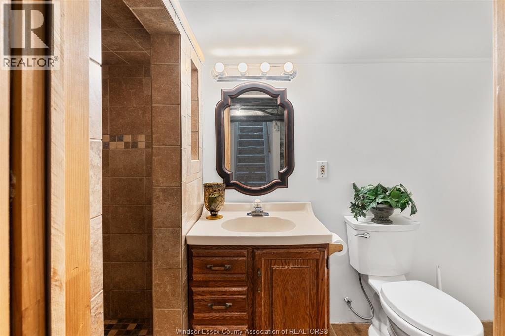 2443 TURNER ROAD - 34
