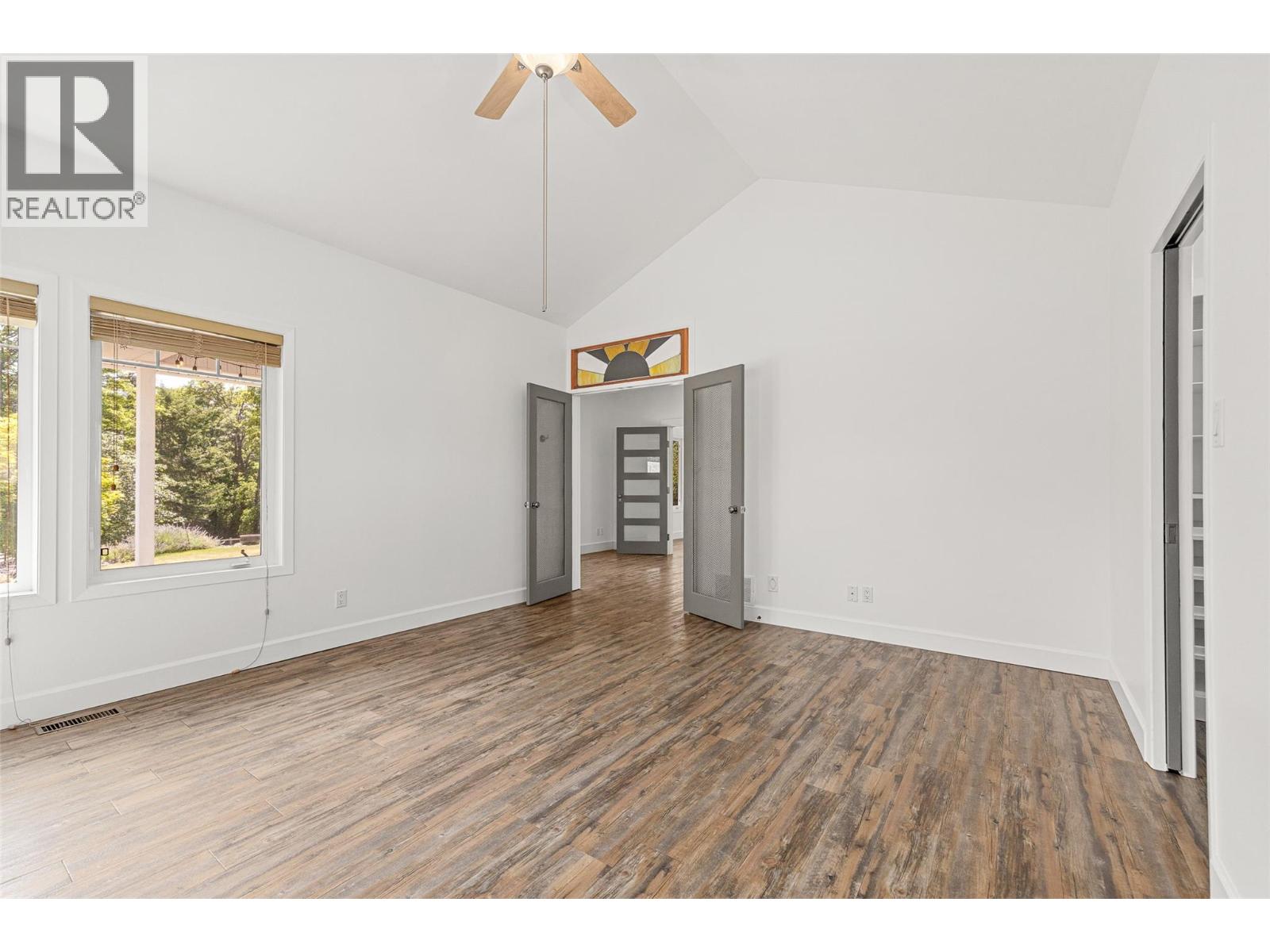 10421 Warren Road - 22