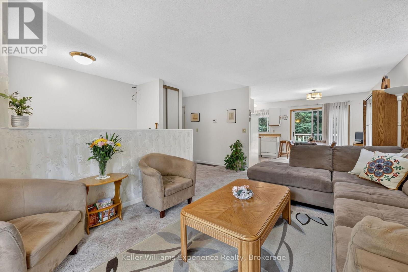 141 MEADOW HEIGHTS DRIVE - 10
