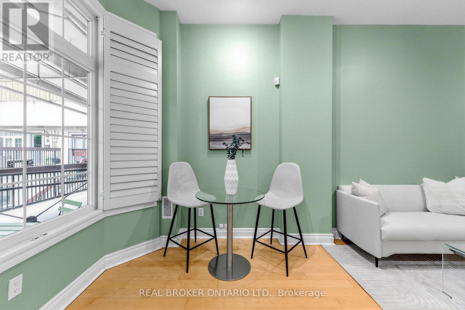 #141 71 MCCAUL STREET - 12