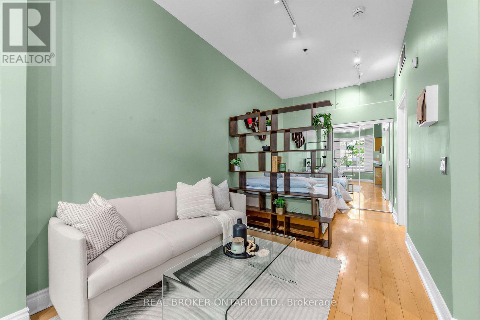 #141 71 MCCAUL STREET - 5