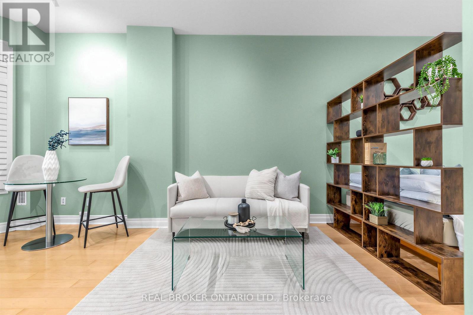#141 71 MCCAUL STREET - 6