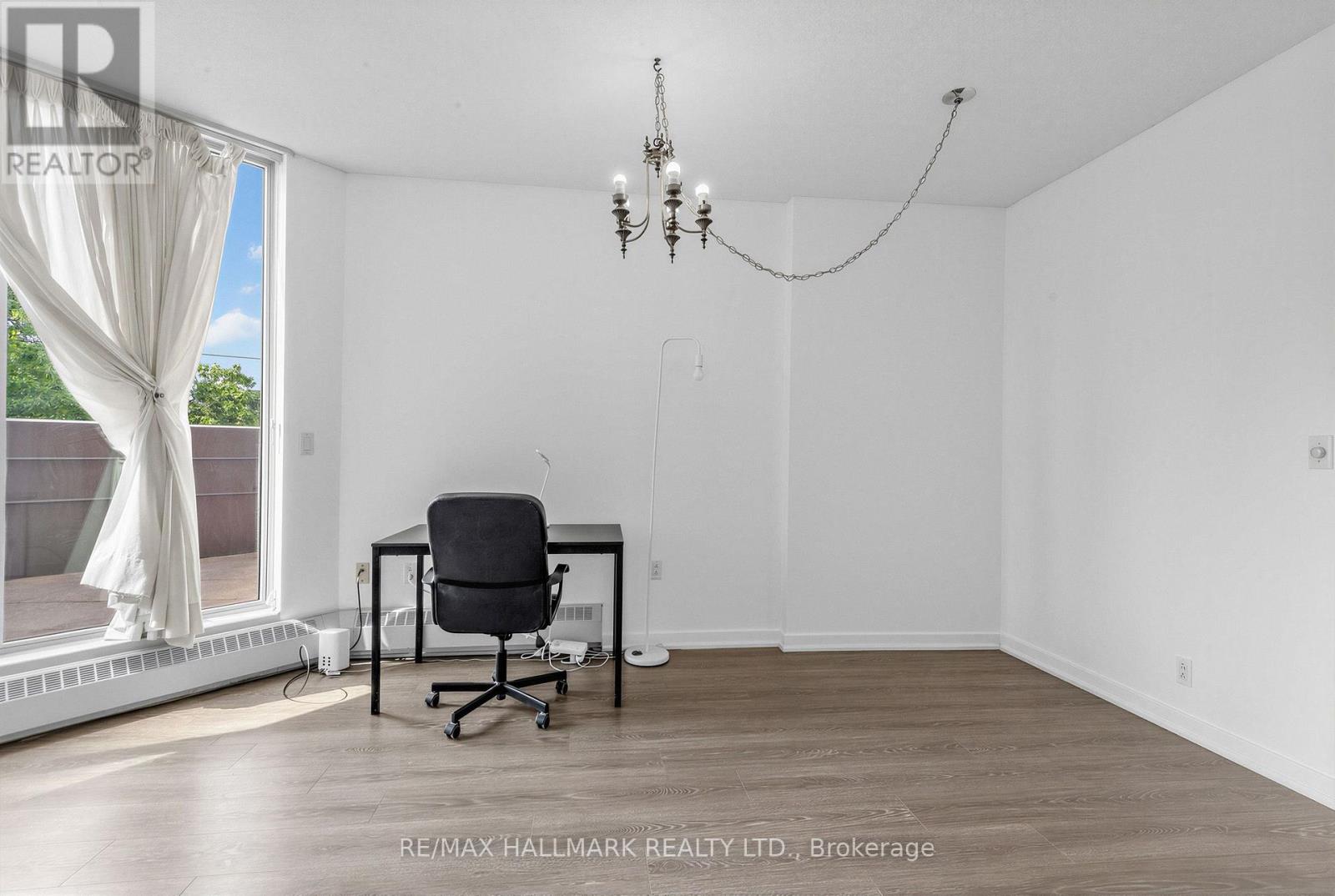 #102 3 DUPLEX AVENUE - 12