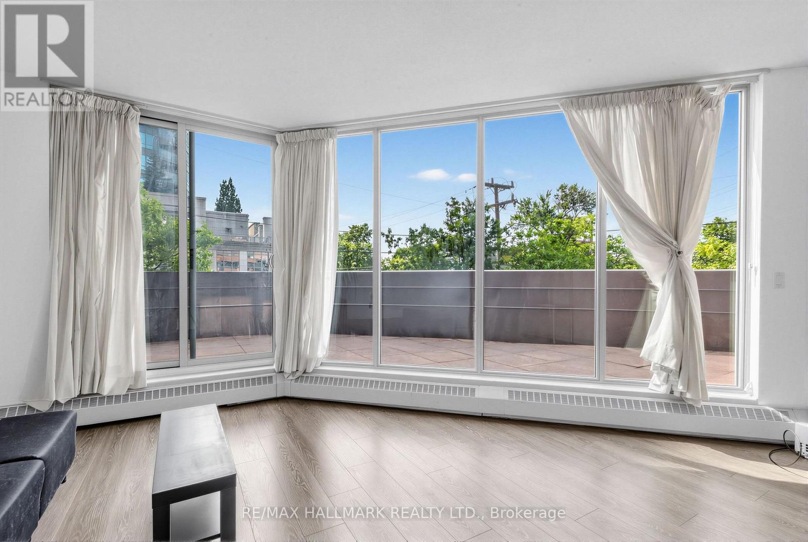 #102 3 DUPLEX AVENUE - 13