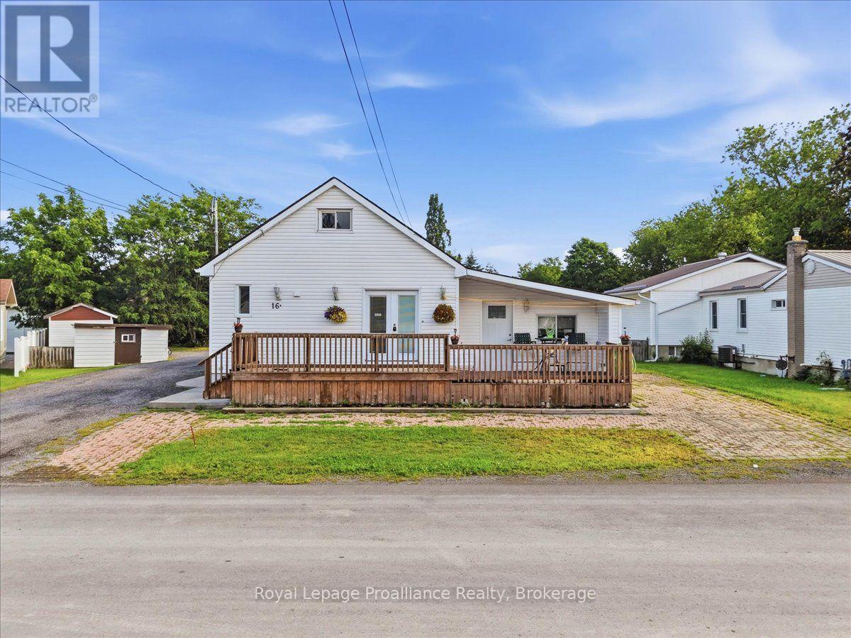 16 GRAHAM STREET - 34