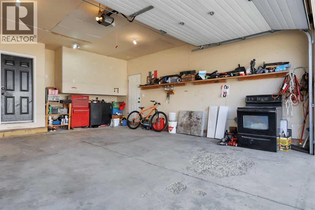 23 Lambertson Place - 34