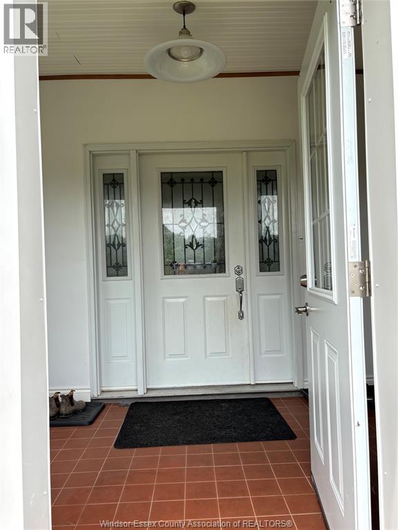 949 East West Rd - 2