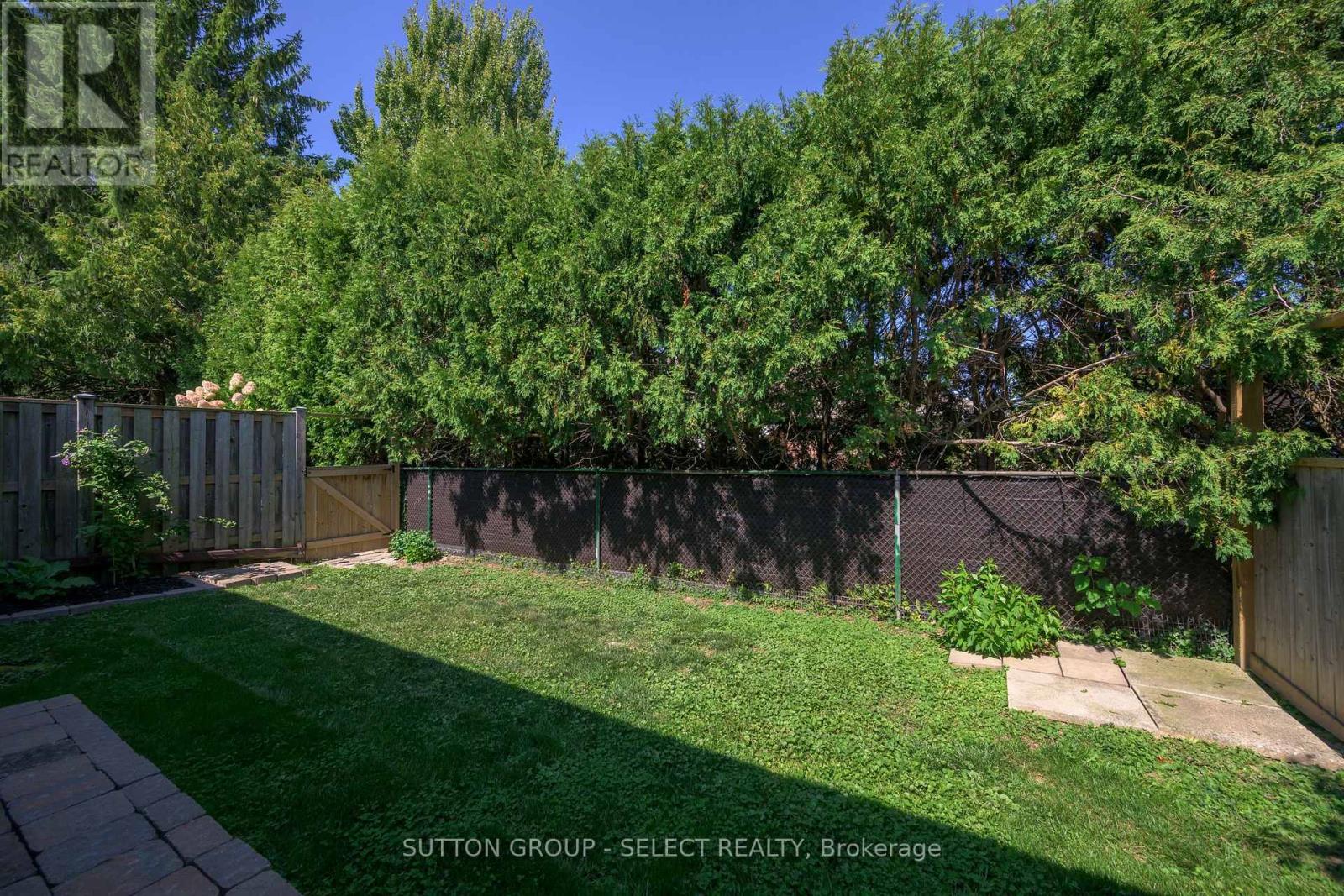 522 CRANBROOK ROAD - 34