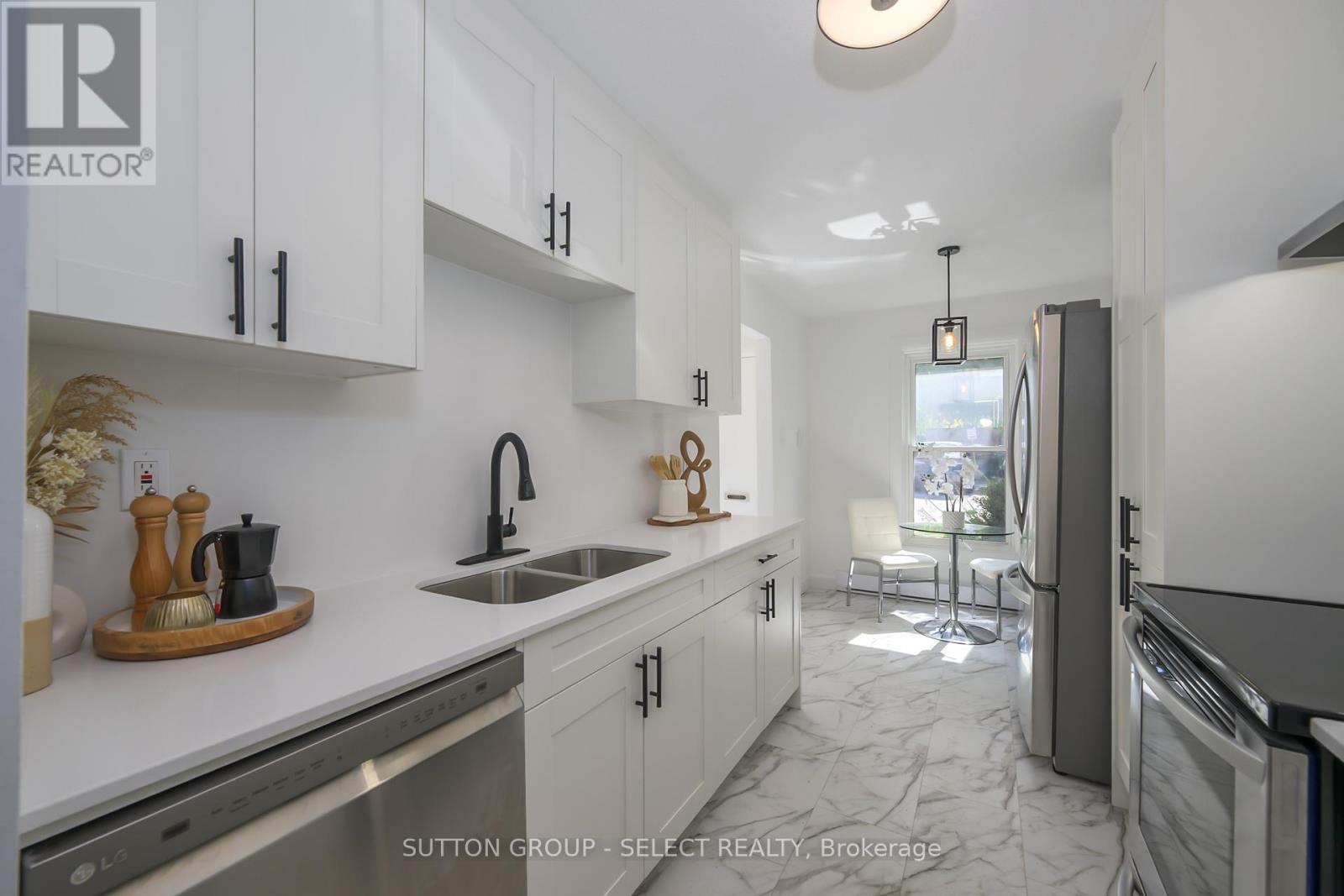 522 CRANBROOK ROAD - 9