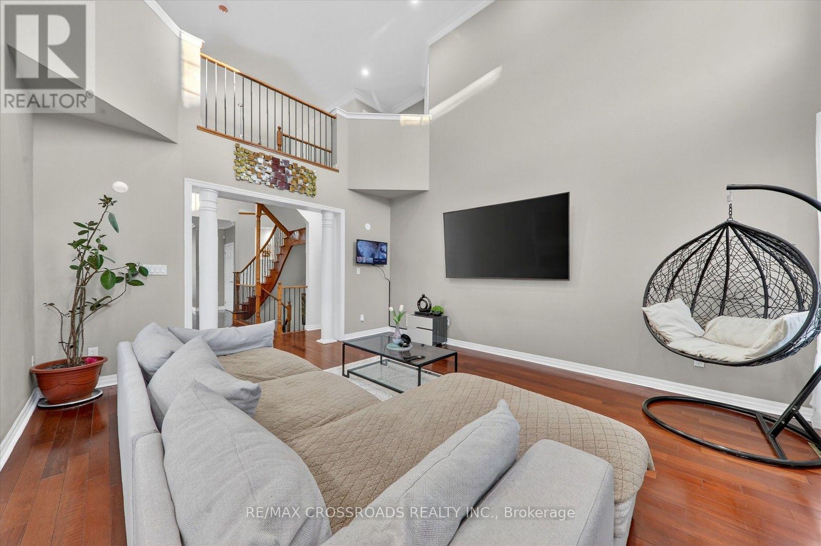 1626 CHILLIWACK STREET - 11