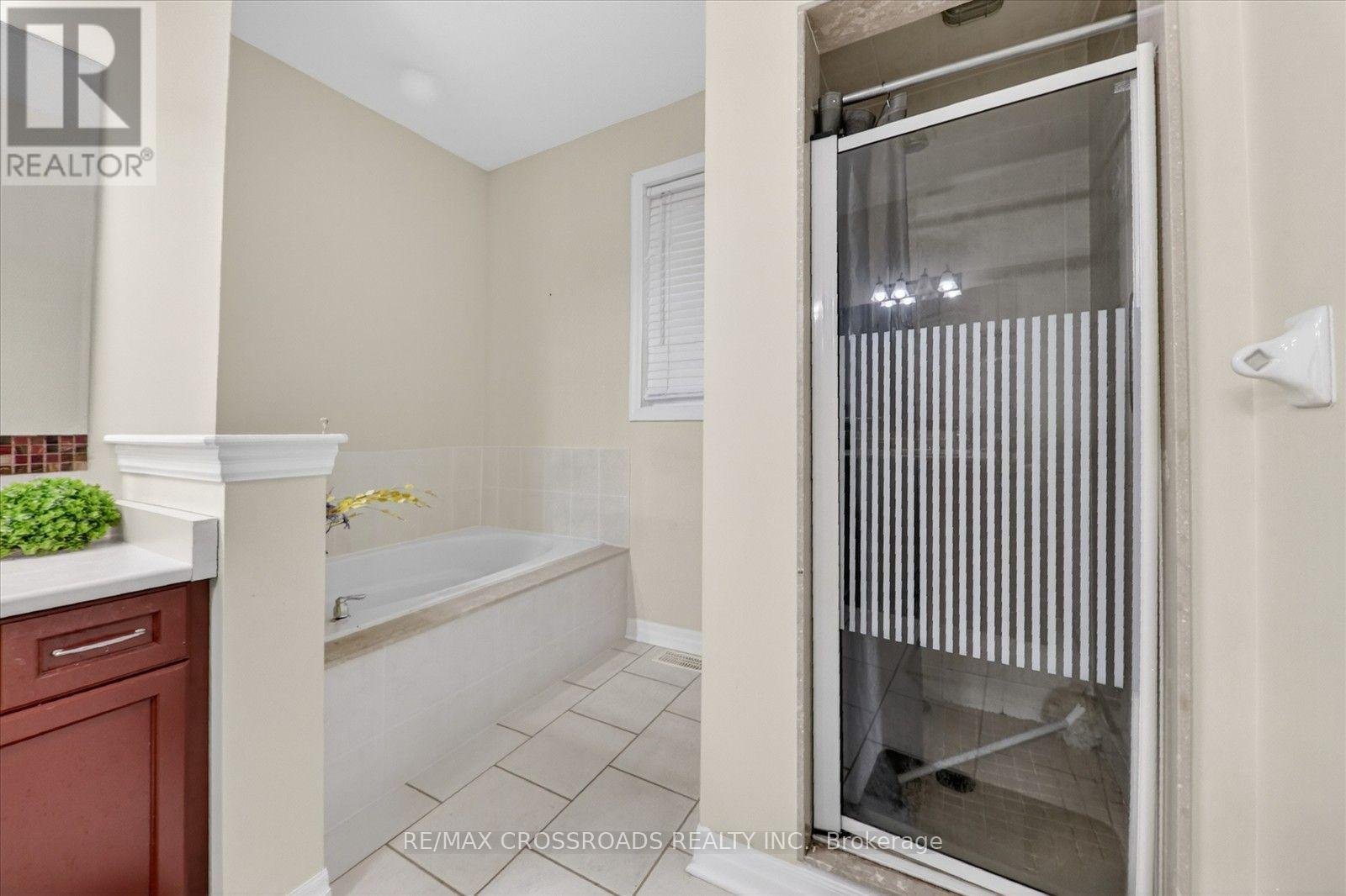 1626 CHILLIWACK STREET - 18