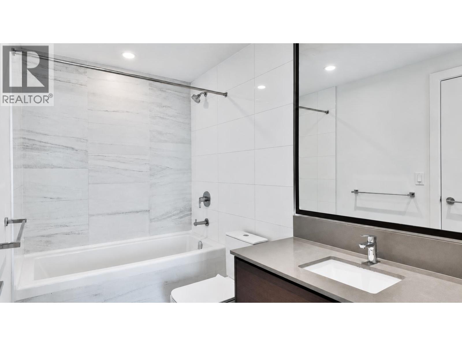 1 Bed, 1 Bath House for Sale in Burnaby – 4105 4670 ASSEMBLY WAY, Burnaby – MLS# R3149277 - Image 30