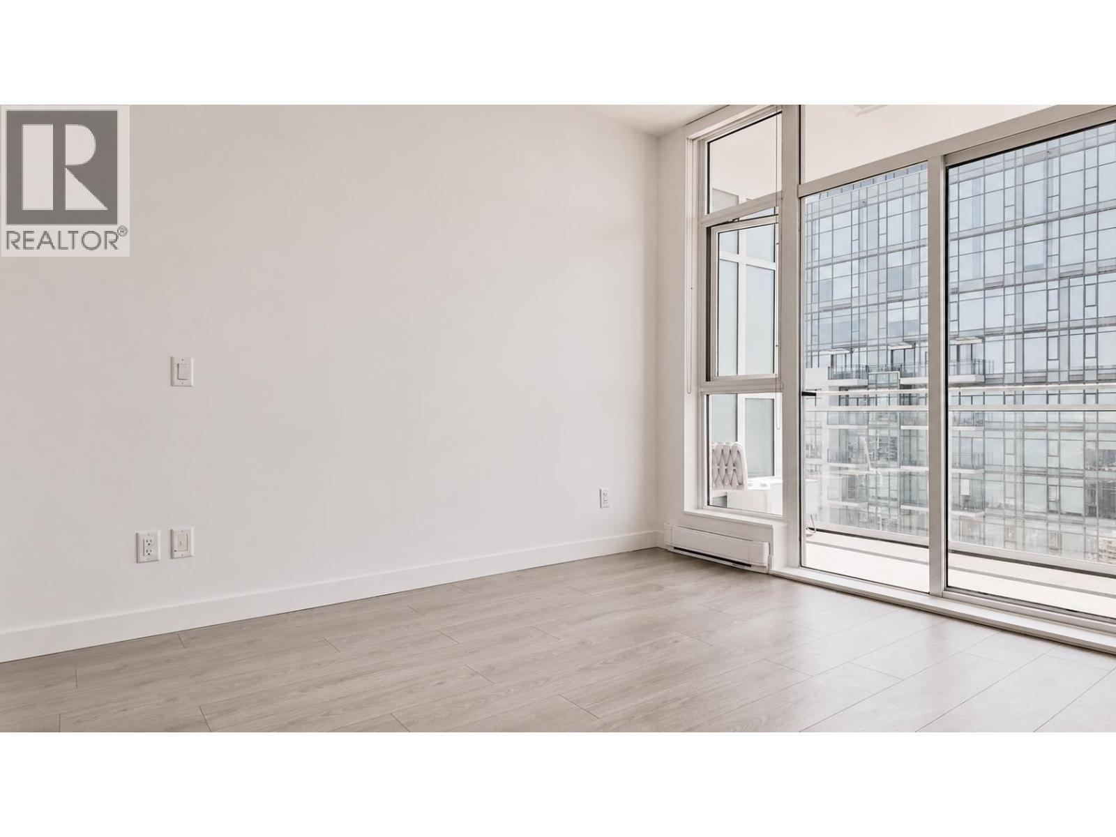 1 Bed, 1 Bath House for Sale in Burnaby – 4105 4670 ASSEMBLY WAY, Burnaby – MLS# R3149277 - Image 28