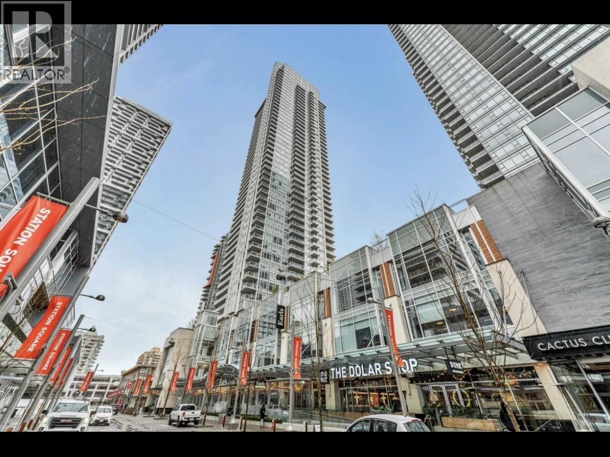 1 Bed, 1 Bath House for Sale in Burnaby – 4105 4670 ASSEMBLY WAY, Burnaby – MLS# R3149277 - Image 4