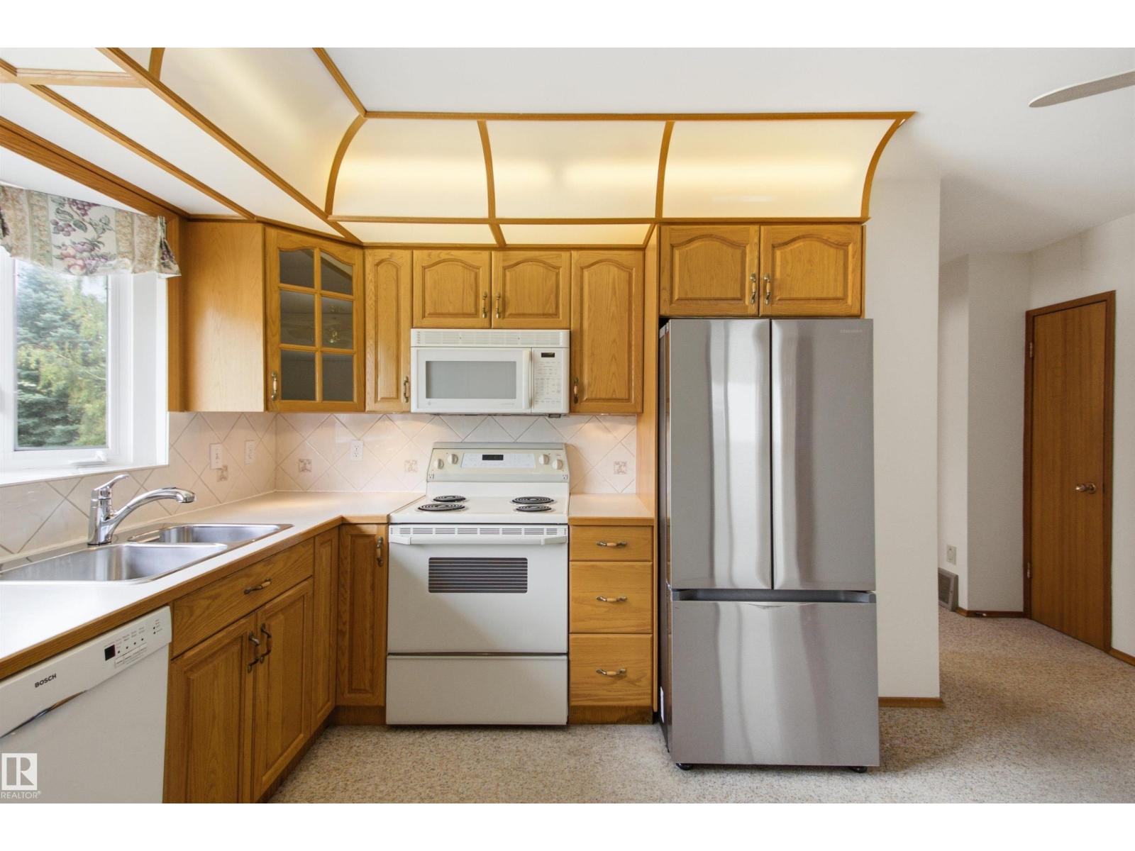 11548 41 AV NW NW - 14