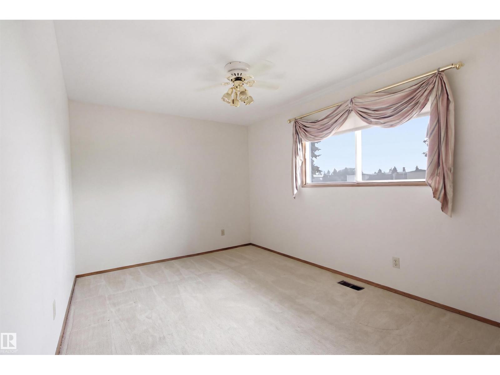 11548 41 AV NW NW - 23