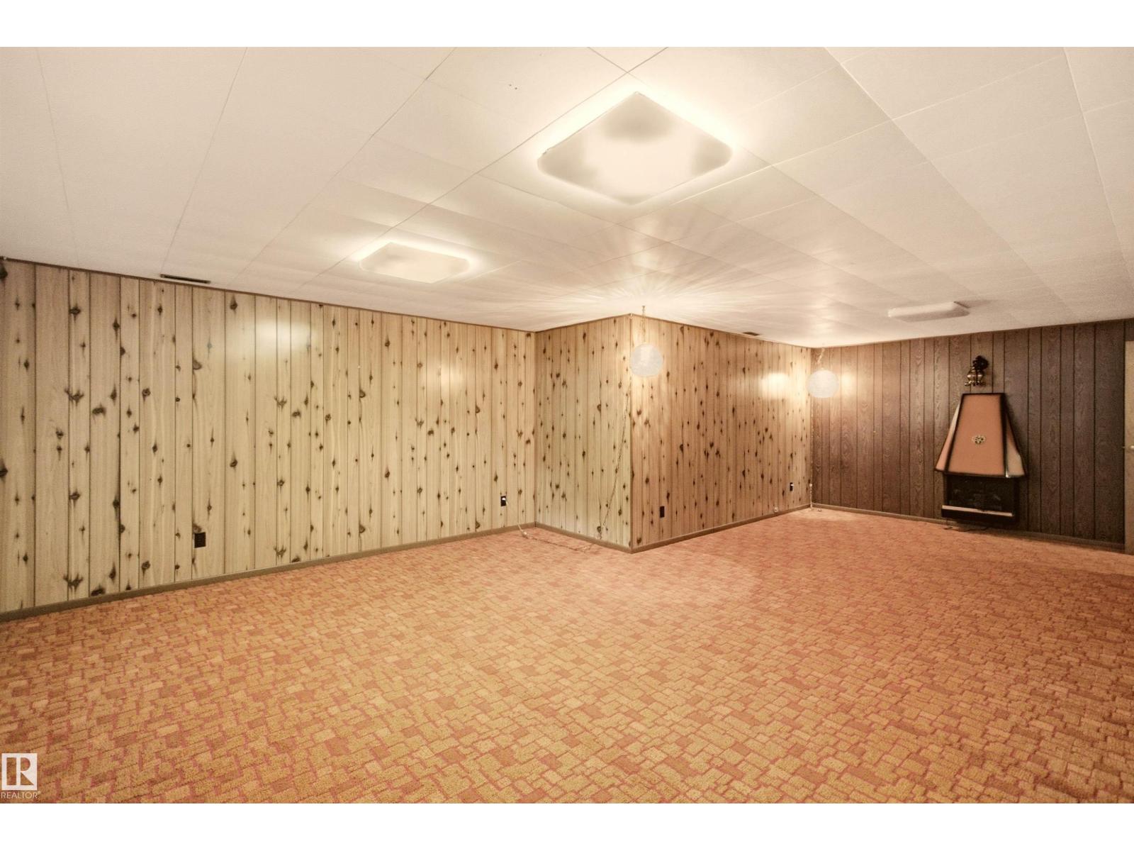 11548 41 AV NW NW - 27