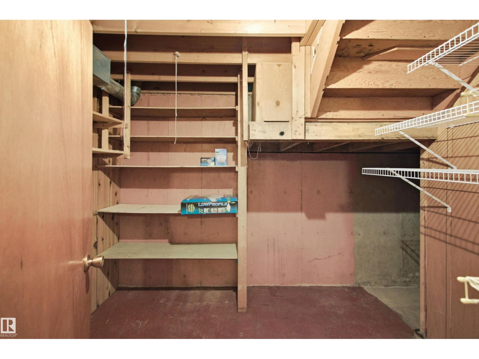 11548 41 AV NW NW - 36