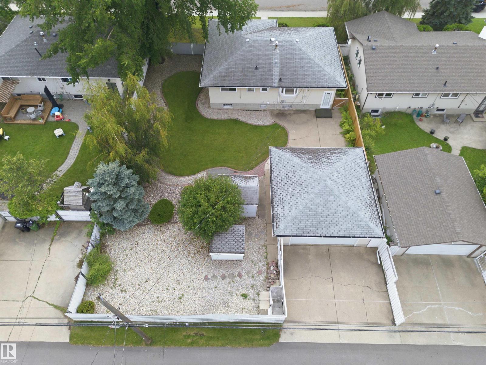 11548 41 AV NW NW - 46