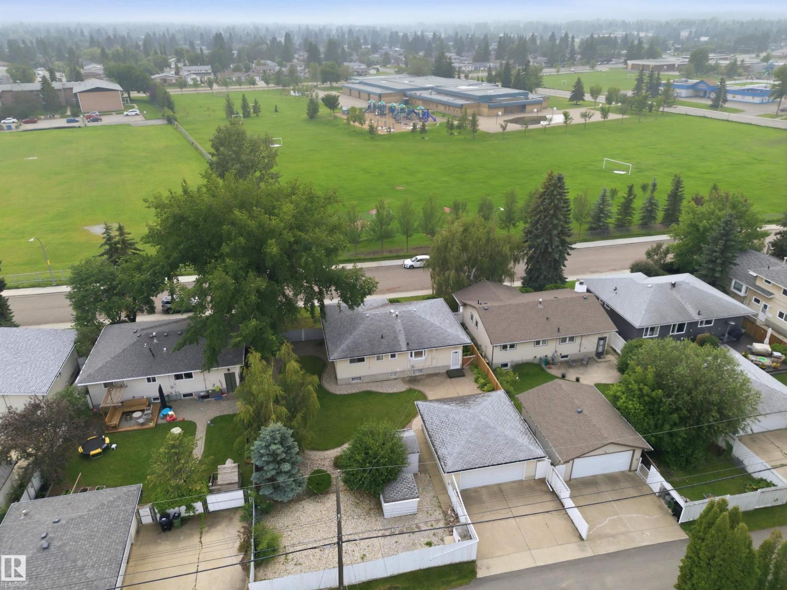 11548 41 AV NW NW - 48
