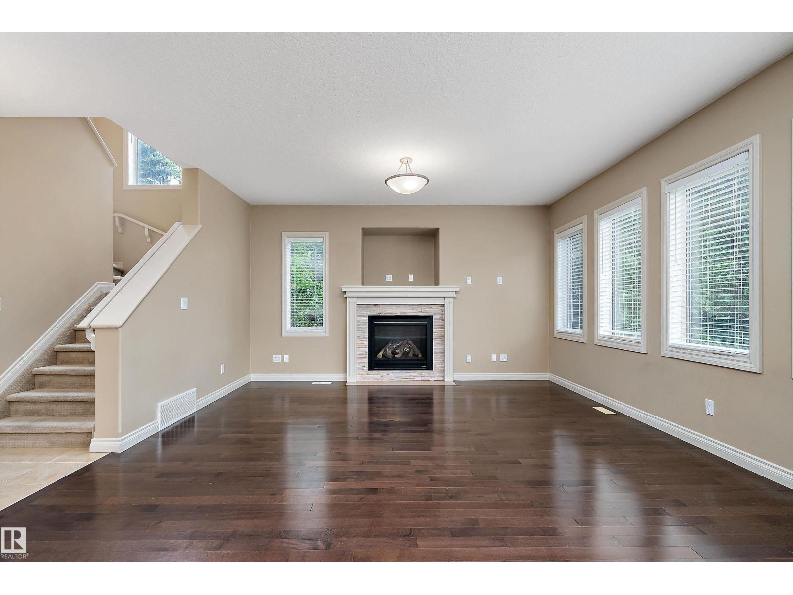 11203 72 AV NW - 17