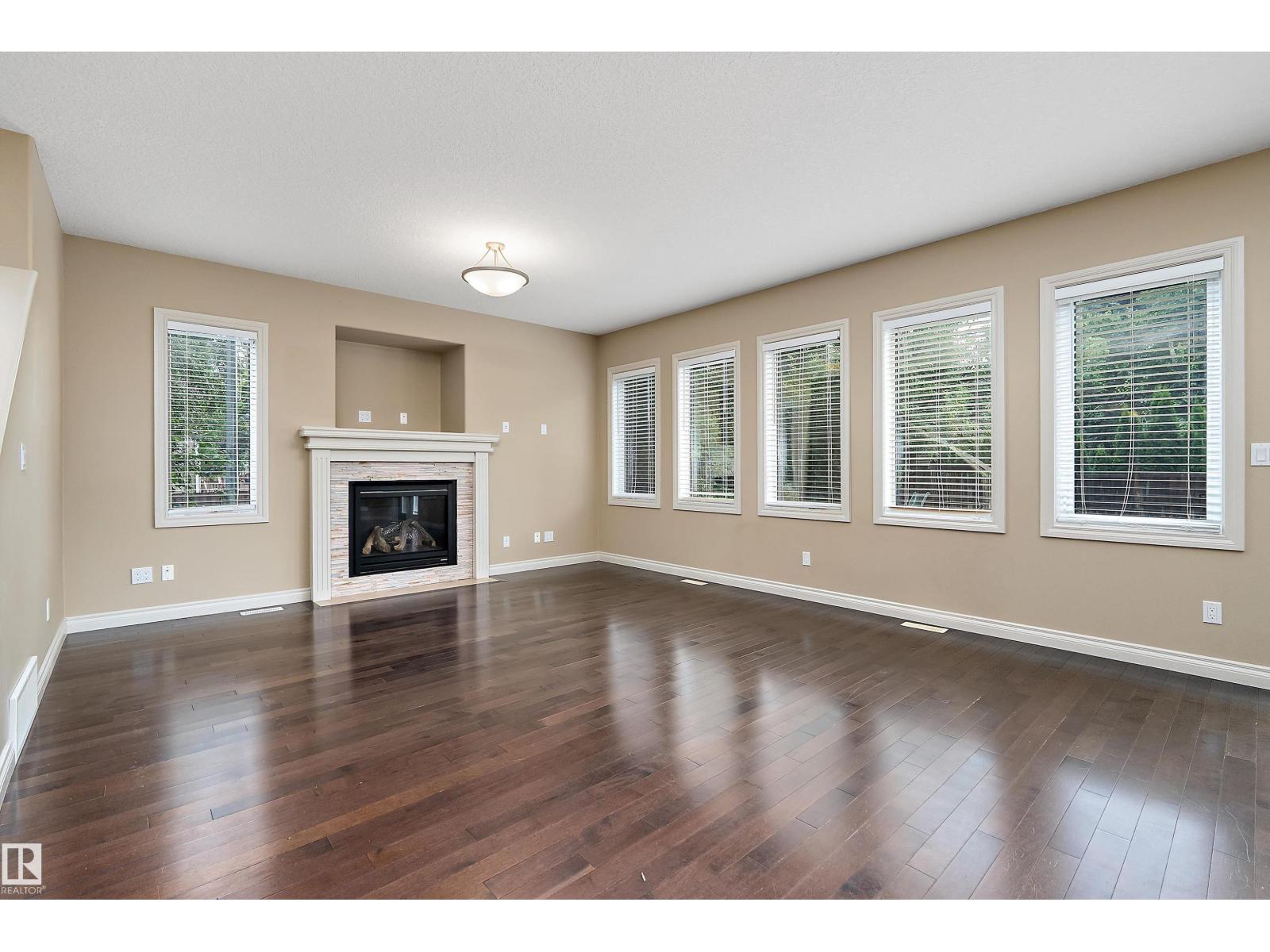 11203 72 AV NW - 18