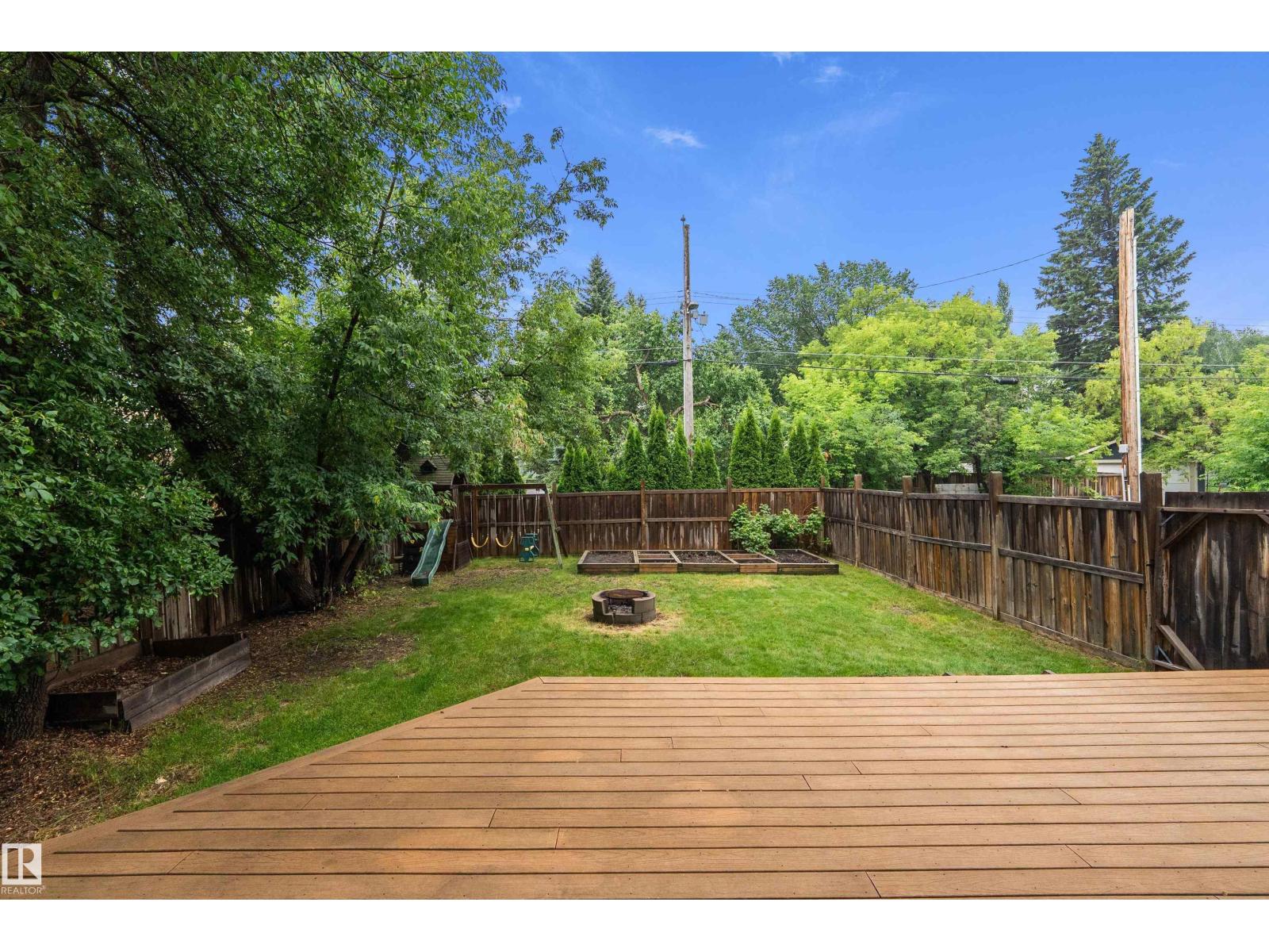 11203 72 AV NW - 47