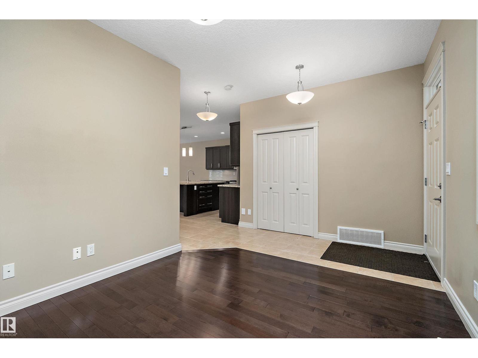 11203 72 AV NW - 7