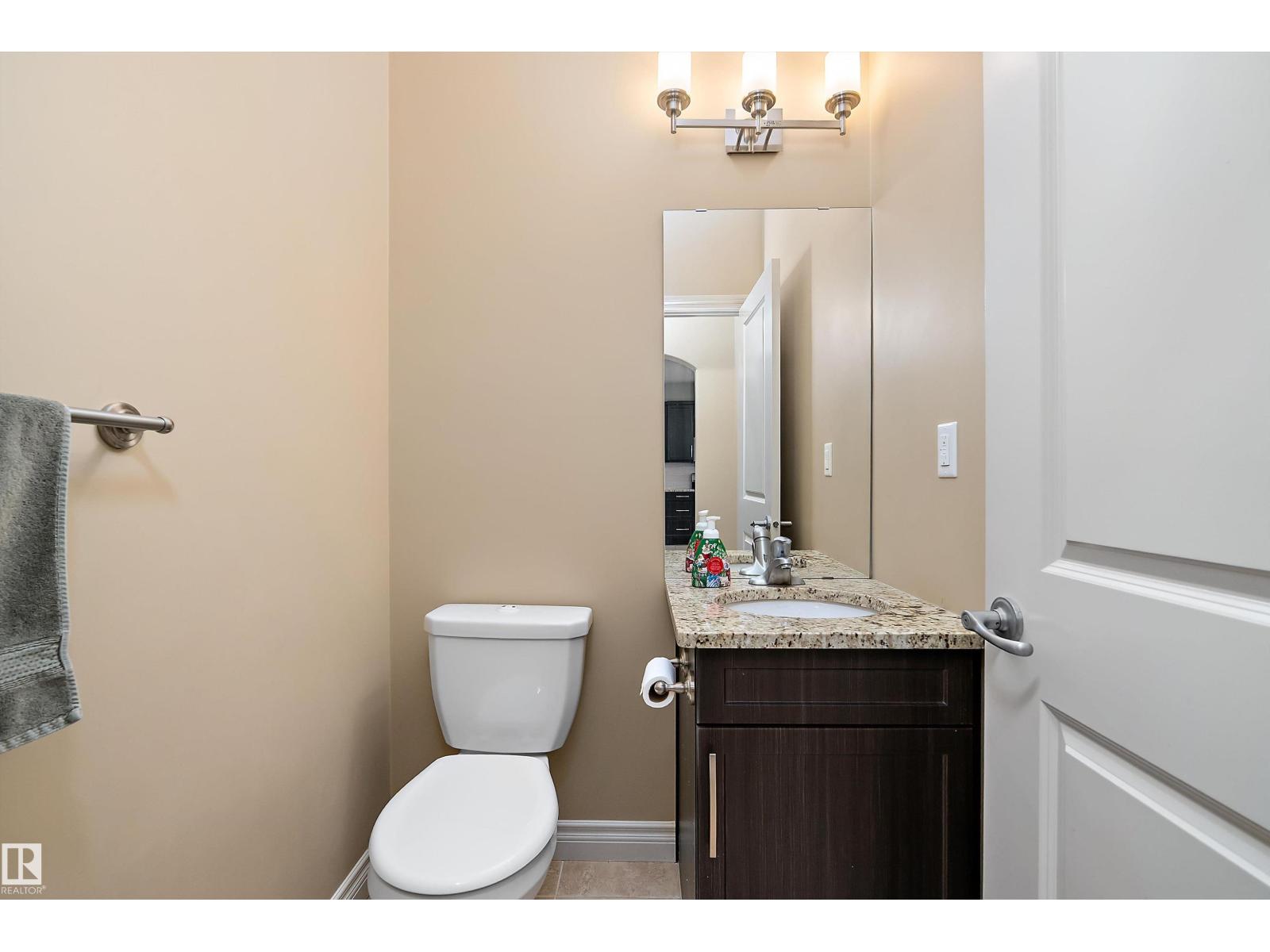 11203 72 AV NW - 8
