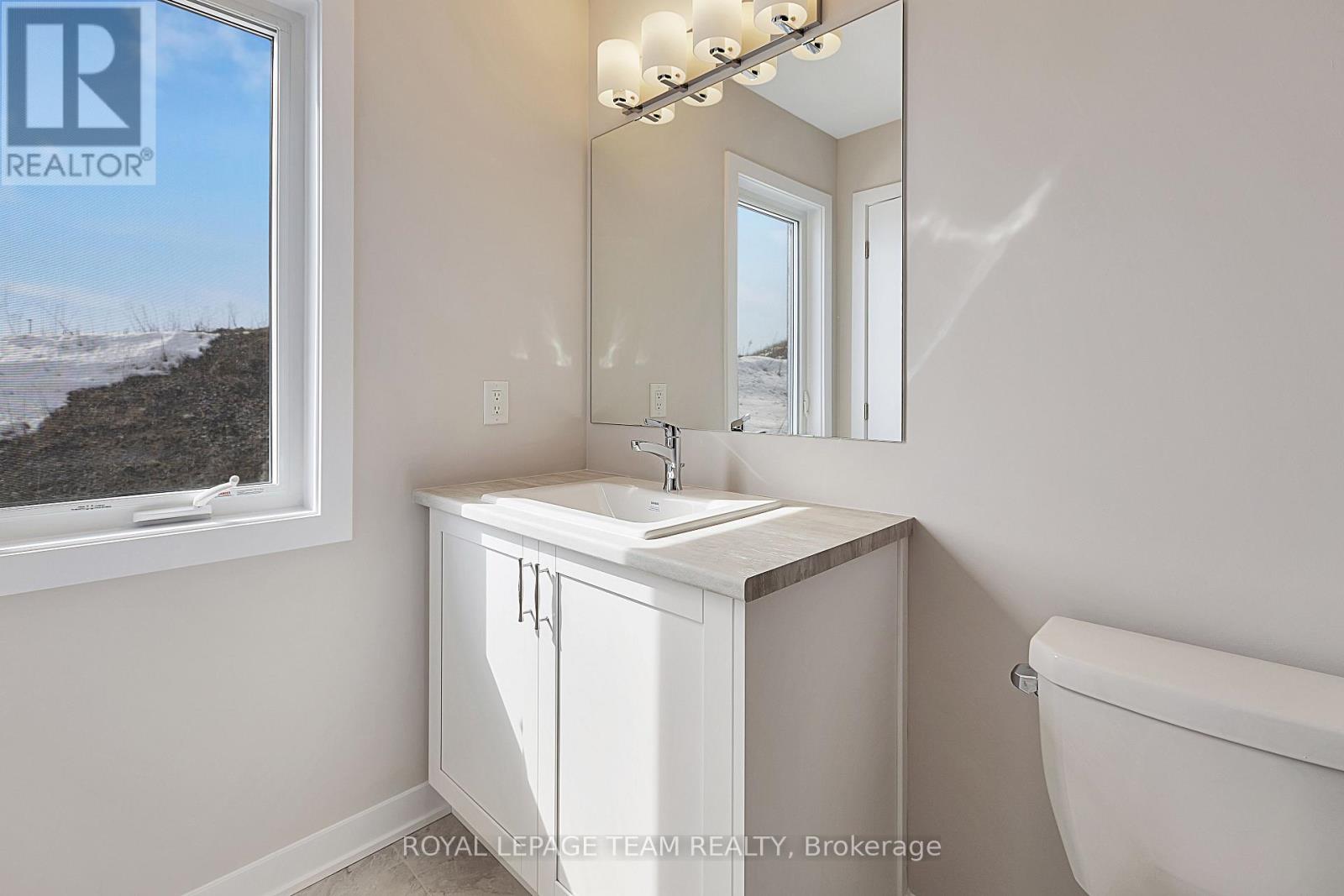 3 Bed, 3 Bath House for Rent in Ottawa – 676 EXPANSION ROAD, Ottawa – MLS# X13598434 - Image 16