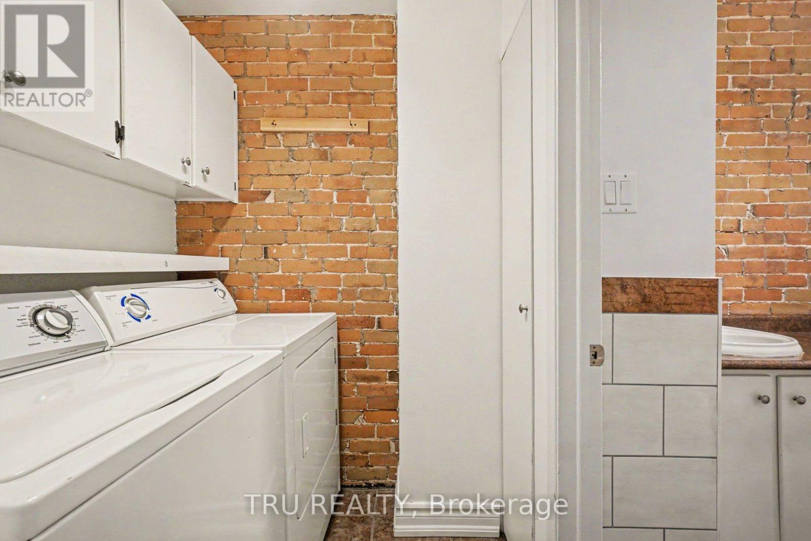 24 WAVERLEY STREET - Image 13