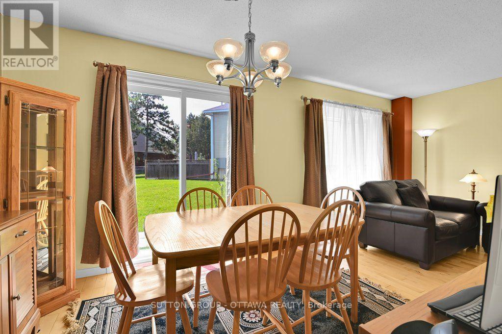 544 PARASOL COURT - 11