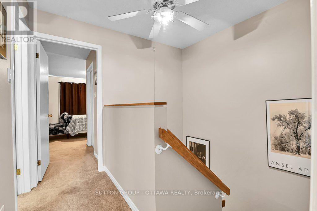 544 PARASOL COURT - 17