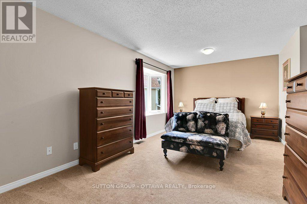 544 PARASOL COURT - 18