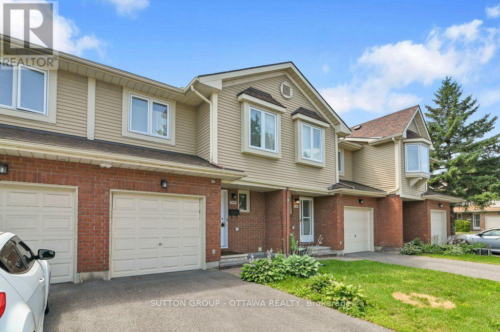 544 PARASOL COURT - 3