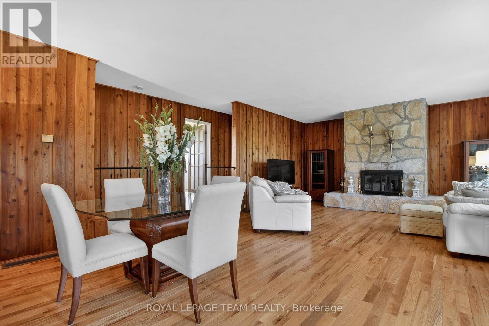 434 HIGH STREET - 12