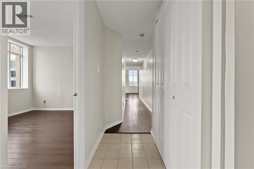 #1402 36 JAMES Street S - 12
