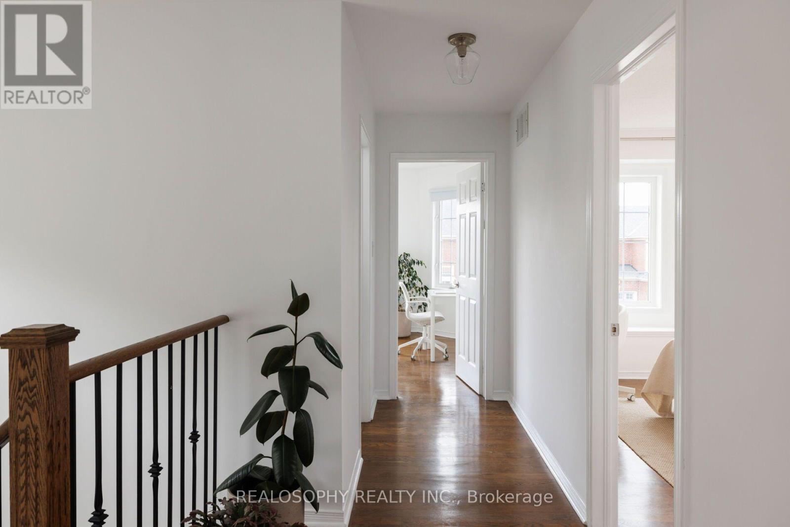 55 DYLAN STREET - 19