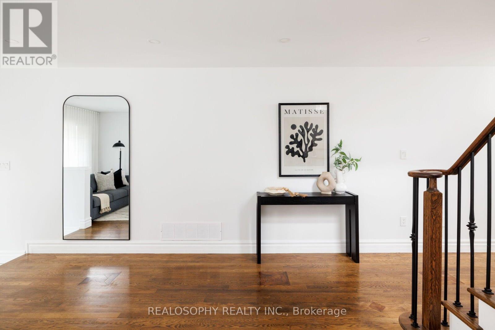 55 DYLAN STREET - 5