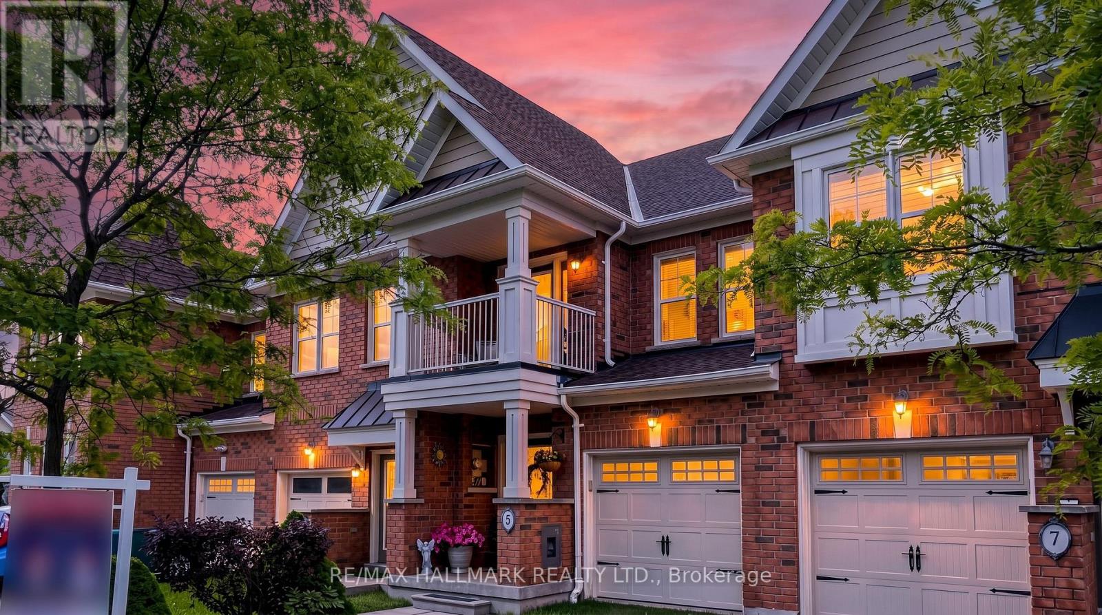 5 BEARINGS AVENUE - 1