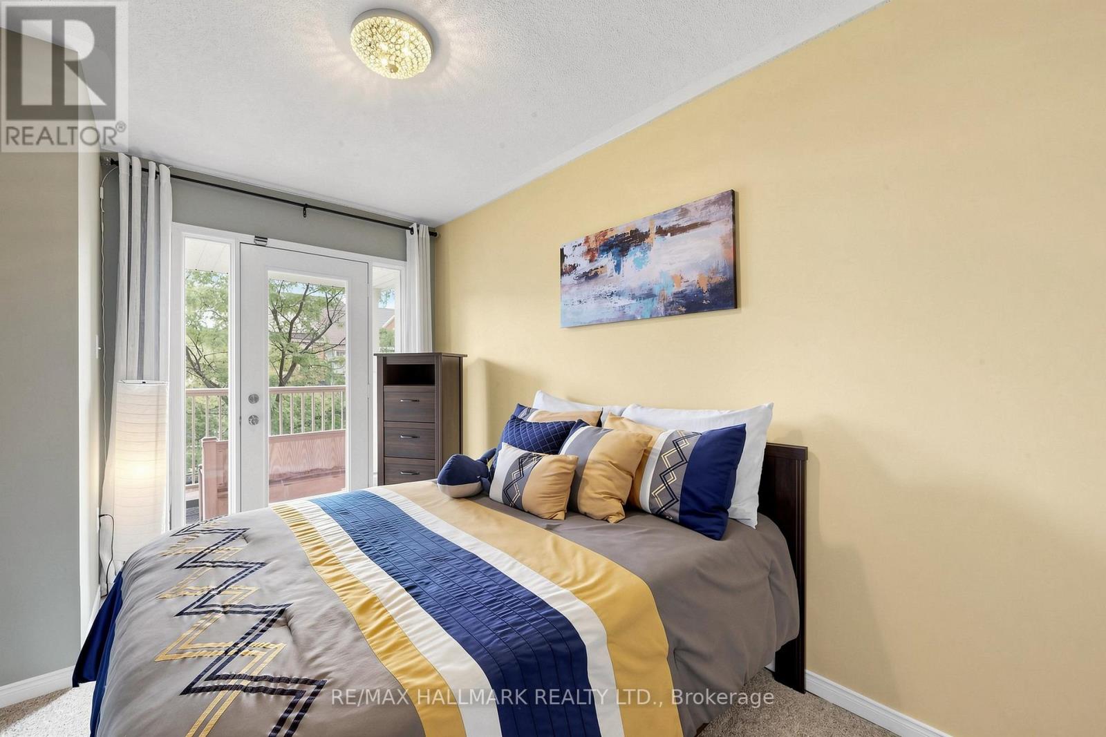 5 BEARINGS AVENUE - 26