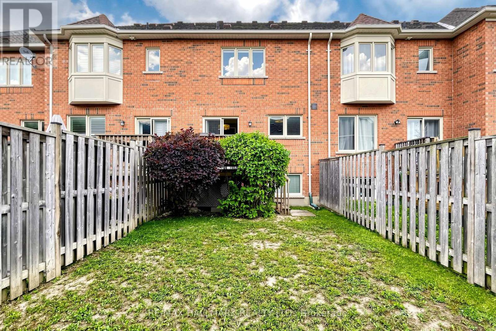 5 BEARINGS AVENUE - 42